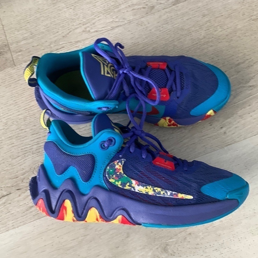 Nike Giannis Immortality 2 Multicolor Unisex Shoes Size 5Y/ Women 6.5